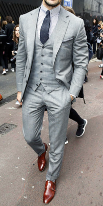 Picture of Light grey three-piece suit